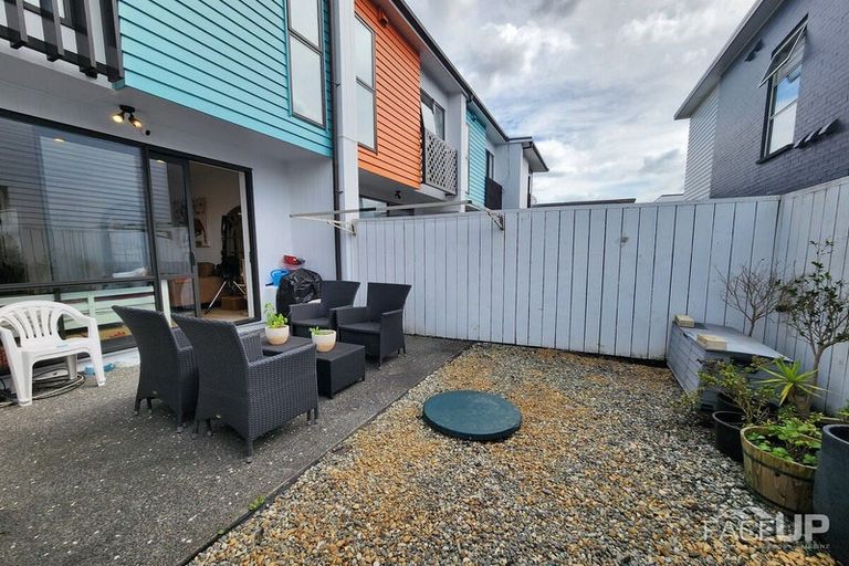 Photo of property in 28c Ian Morrison Road, Hobsonville, Auckland, 0616
