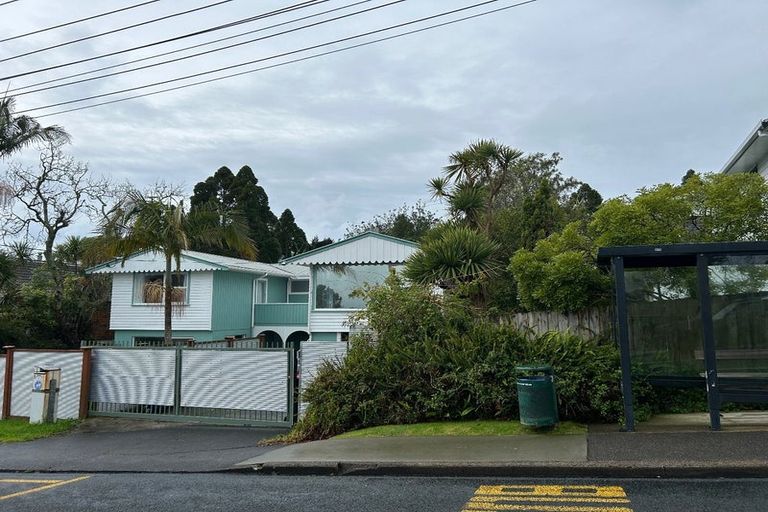 Photo of property in 5 Lynn Road, Bayview, Auckland, 0629