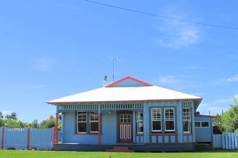 Photo of property in 12 Haldane Street, Elgin, Gisborne, 4010