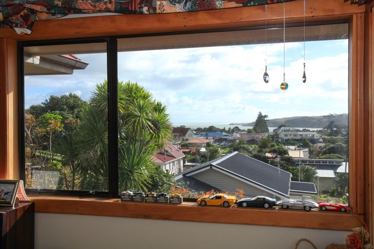 Photo of property in 21b Long Street, Raglan, 3225