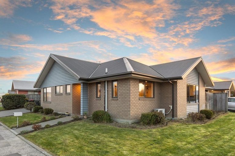 Photo of property in 4 Charente Way, Yaldhurst, Christchurch, 8042