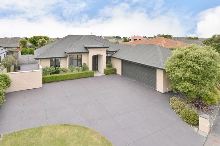 Photo of property in 11 Fishermans Rest, Waimairi Beach, Christchurch, 8083