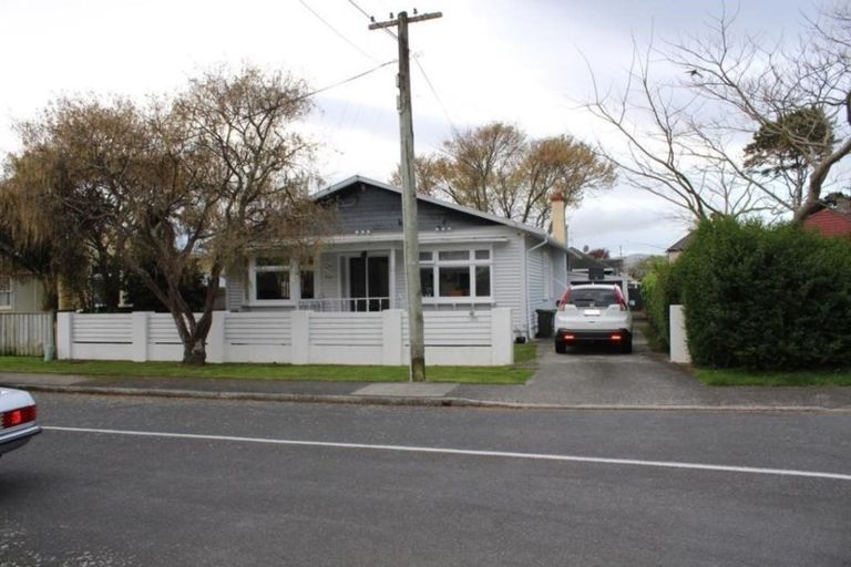 Photo of property in 35 Burnside Street, Waterloo, Lower Hutt, 5011