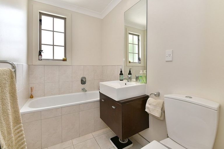 Photo of property in 285 Pinecrest Drive, Gulf Harbour, Whangaparaoa, 0930