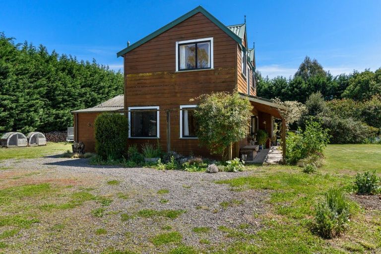 Photo of property in 157 Perrys Road, East Taratahi, Masterton, 5887