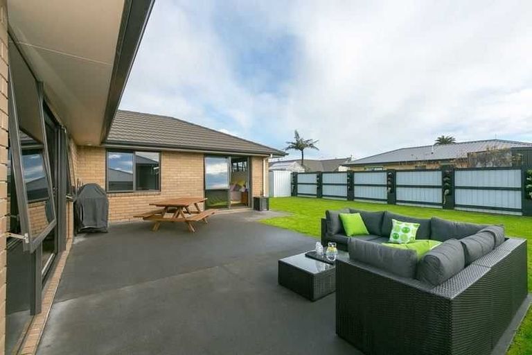 Photo of property in 50b Wills Road, Bell Block, New Plymouth, 4312