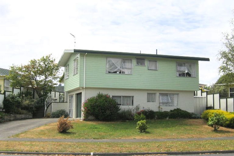 Photo of property in 23 Pasadena Crescent, Totara Park, Upper Hutt, 5018