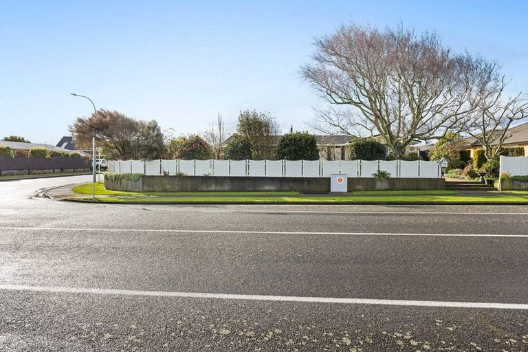 Photo of property in 14 Rata Street, Hawera, 4610