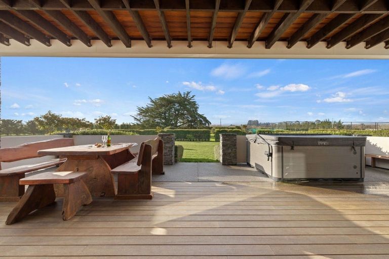Photo of property in 1 Hayfield Terrace, Cust, Rangiora, 7471