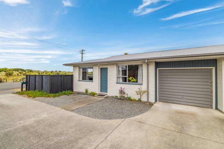Photo of property in 1/335 Marine Parade, New Brighton, Christchurch, 8061