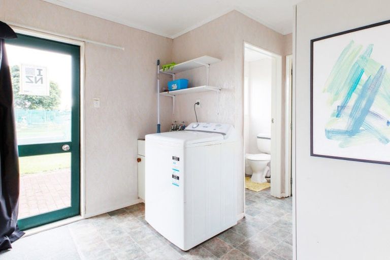 Photo of property in 1 Rawinia Place, Te Kaha, 3199