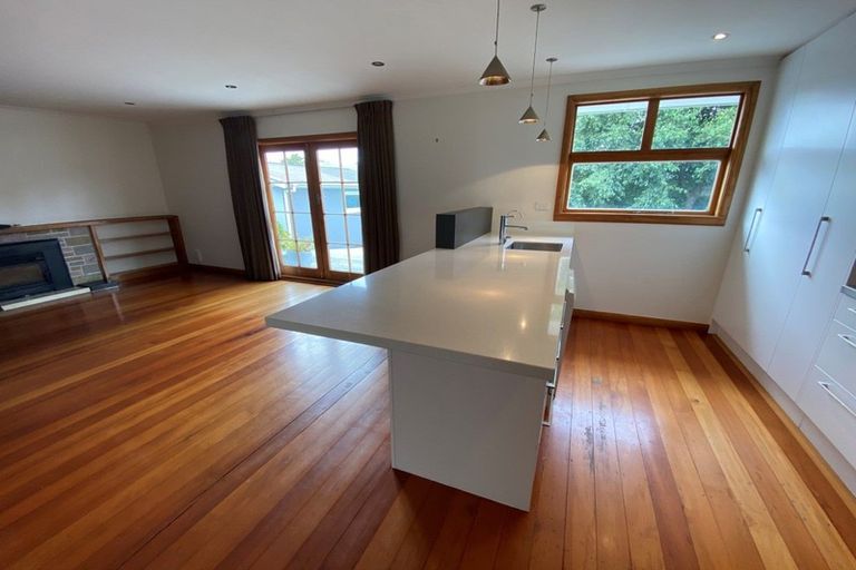 Photo of property in 65 Churchill Avenue, Hokowhitu, Palmerston North, 4410