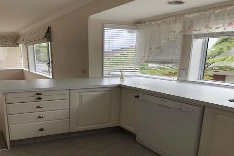 Photo of property in 1/36 Nihill Crescent, Mission Bay, Auckland, 1071