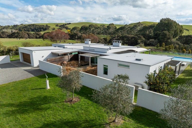 Photo of property in 752 Ponatahi Road, Martinborough, Carterton, 5792