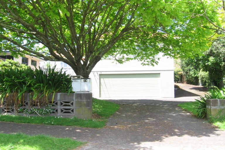 Photo of property in 14 Pah Road, Papatoetoe, Auckland, 2025