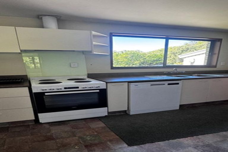 Photo of property in 212 High Street, Oxford, 7430