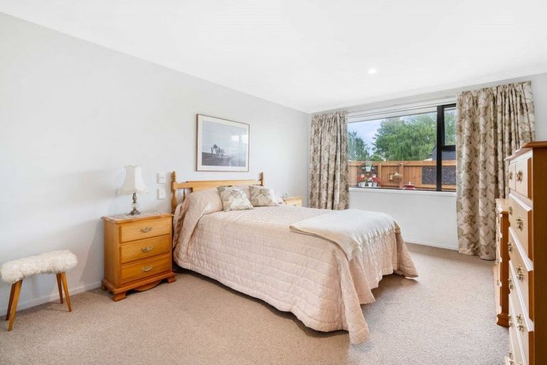Photo of property in 1/61 Colombo Street, Cashmere, Christchurch, 8022