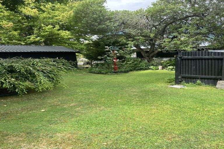 Photo of property in 6 Mcmaster Street, Greytown, 5712