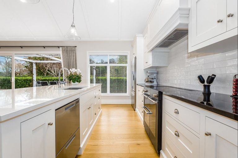 Photo of property in 35b Awanui Drive, Waikanae, 5036