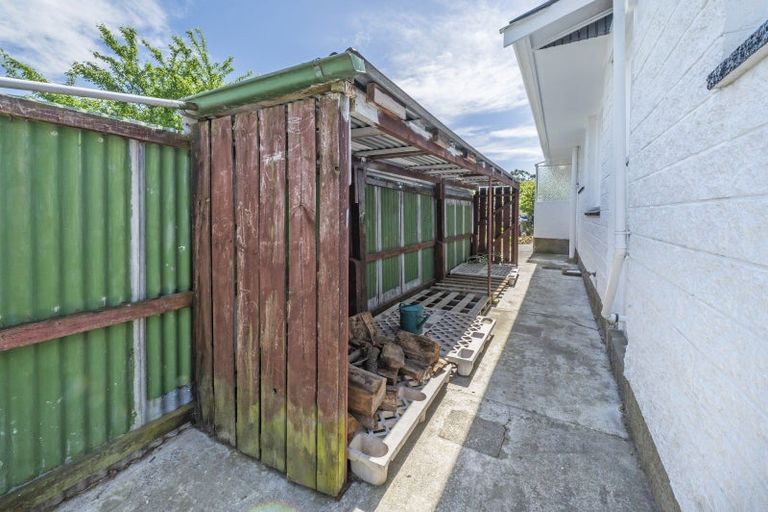 Photo of property in 15 Geddis Street, Rangiora, 7400