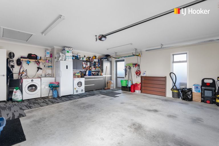 Photo of property in 45 Silver Springs Boulevard, Mosgiel, 9024