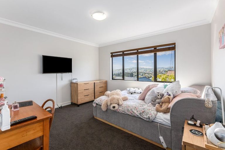 Photo of property in 1 Astronomer Place, Whitby, Porirua, 5024