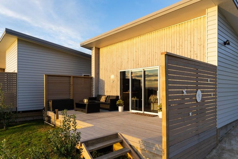 Photo of property in 225 Wheatstone Road, Wainui, Gisborne, 4073