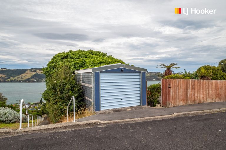 Photo of property in 46 Kauri Street, Ravensbourne, Dunedin, 9022