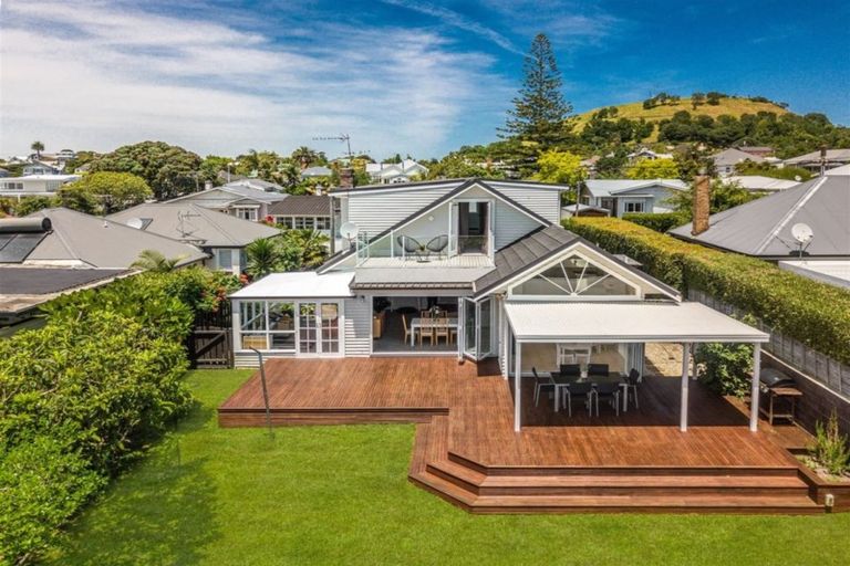 Photo of property in 16 Empire Road, Devonport, Auckland, 0624