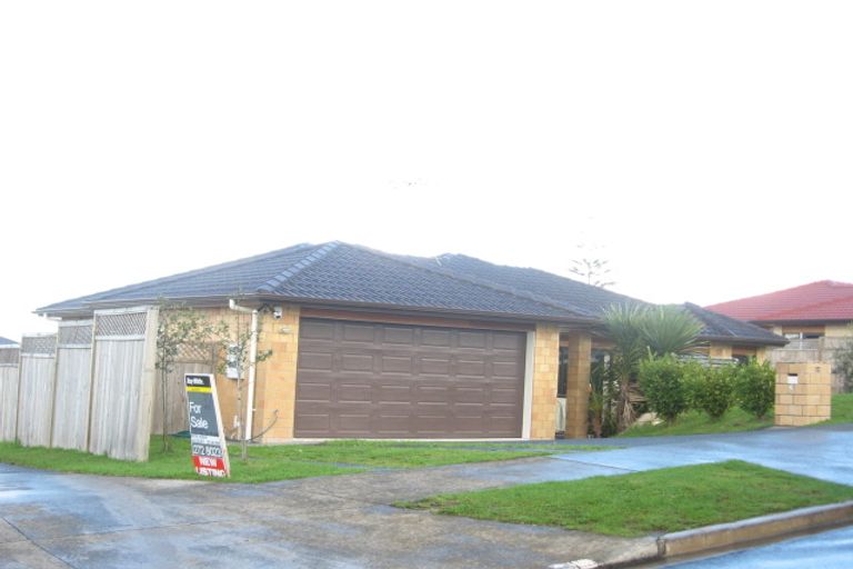 Photo of property in 38 Saralee Drive, Manurewa, Auckland, 2105