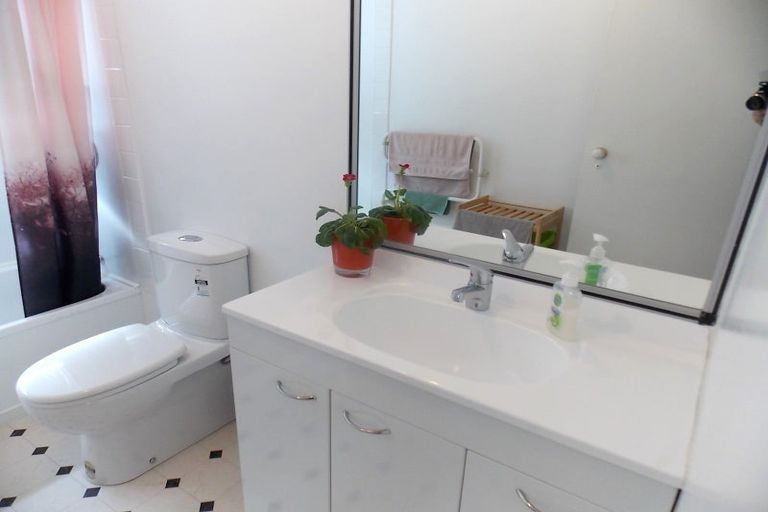 Photo of property in 91a Montgomery Avenue, Karori, Wellington, 6012