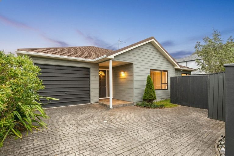 Photo of property in 49 Satara Crescent, Khandallah, Wellington, 6035