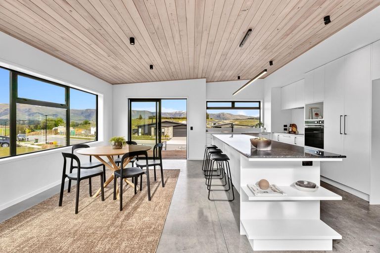 Photo of property in 36 Atkins Road, Luggate, Wanaka, 9382