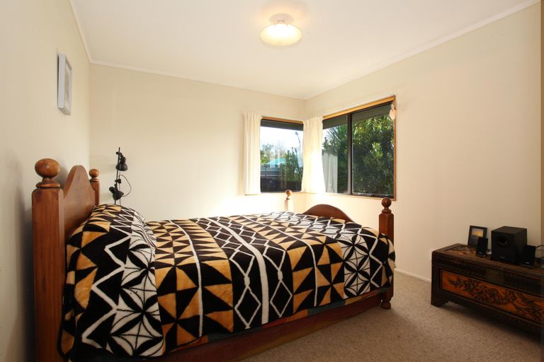 Photo of property in 21b Long Street, Raglan, 3225