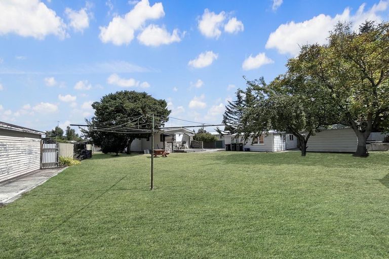 Photo of property in 5 Hallewell Road, Twizel, 7901