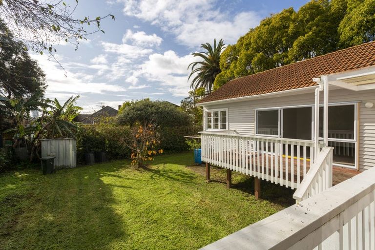 Photo of property in 215 Richmond Road, Grey Lynn, Auckland, 1021