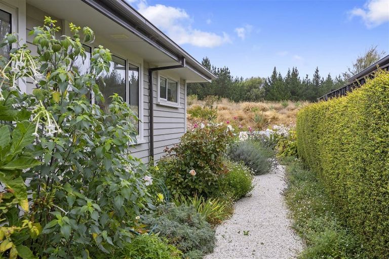 Photo of property in 16 Hakatere Road, Pegasus, 7612