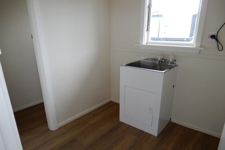 Photo of property in 120 Bowhill Road, New Brighton, Christchurch, 8083