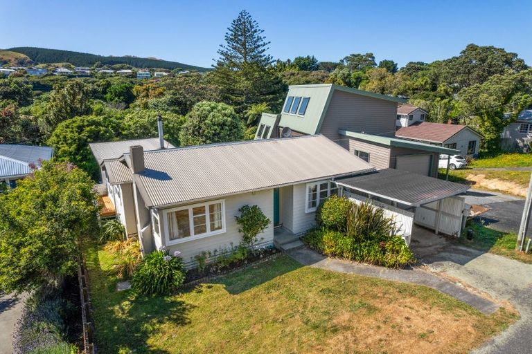 Photo of property in 75 Rawhiti Road, Pukerua Bay, 5026