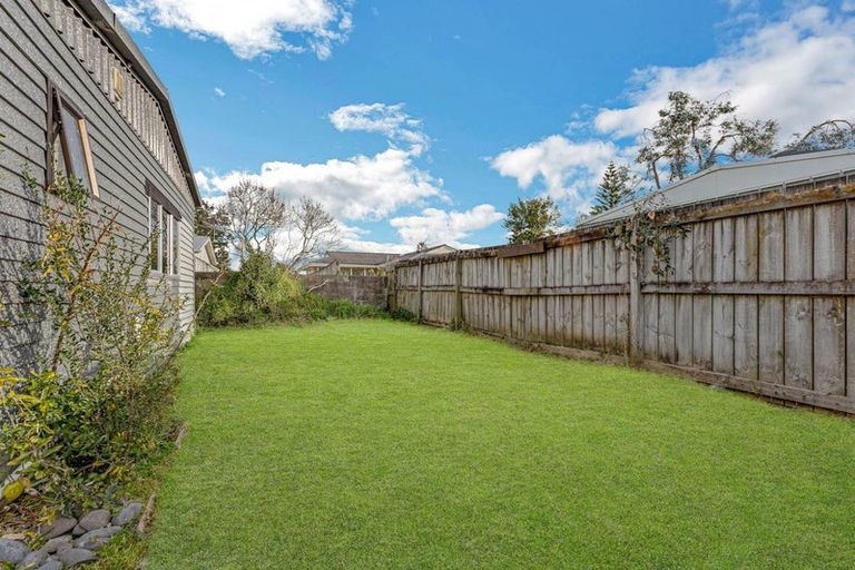 Photo of property in 53 Sheehan Avenue, Papakura, 2110