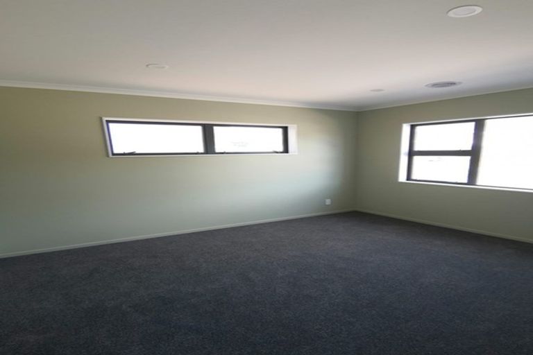 Photo of property in 69 Melksham Drive, Churton Park, Wellington, 6037