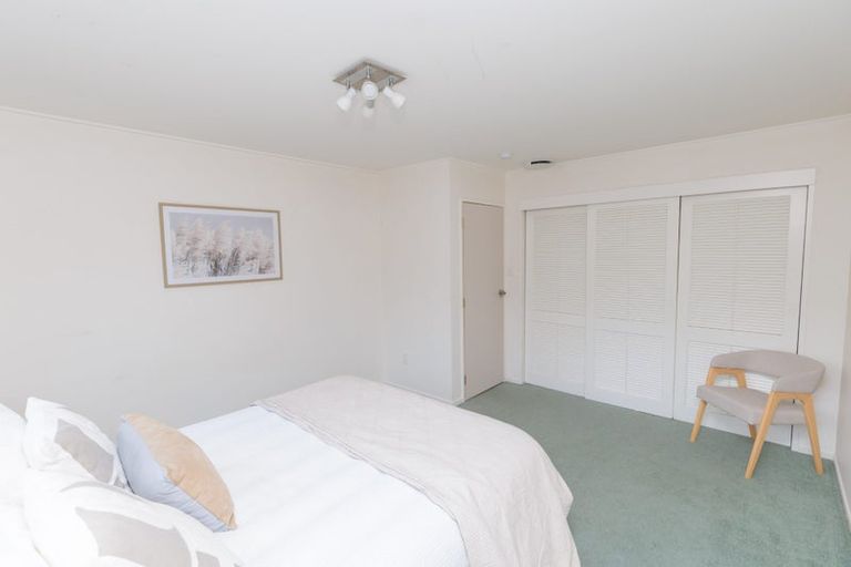 Photo of property in 34 Harbour View Road, Harbour View, Lower Hutt, 5010