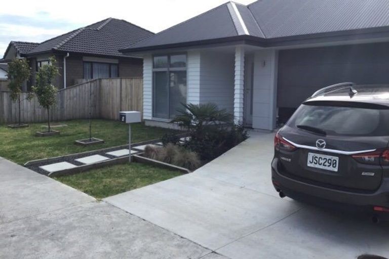 Photo of property in 4 Mangatiti Street, Papakura, 2110