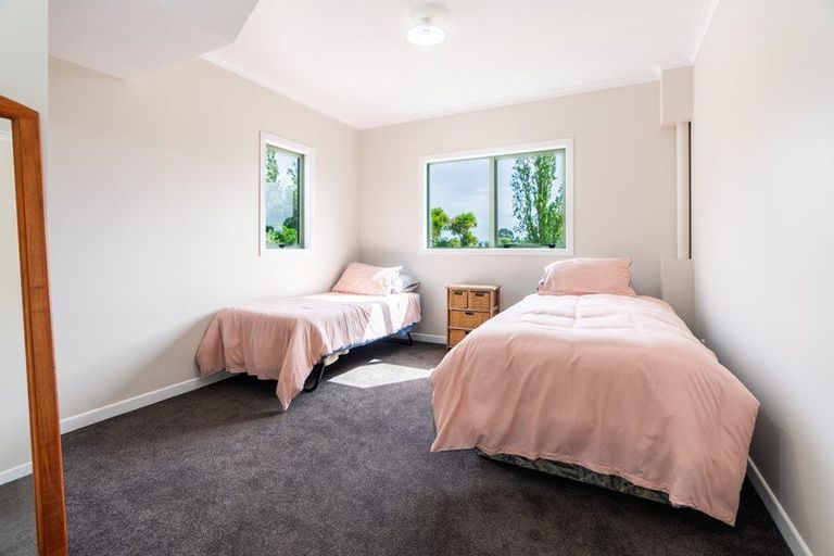 Photo of property in 2352 River Road, Horsham Downs, Hamilton, 3281