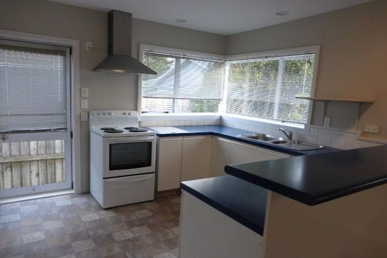 Photo of property in 7 Croziers Road, St Albans, Christchurch, 8052