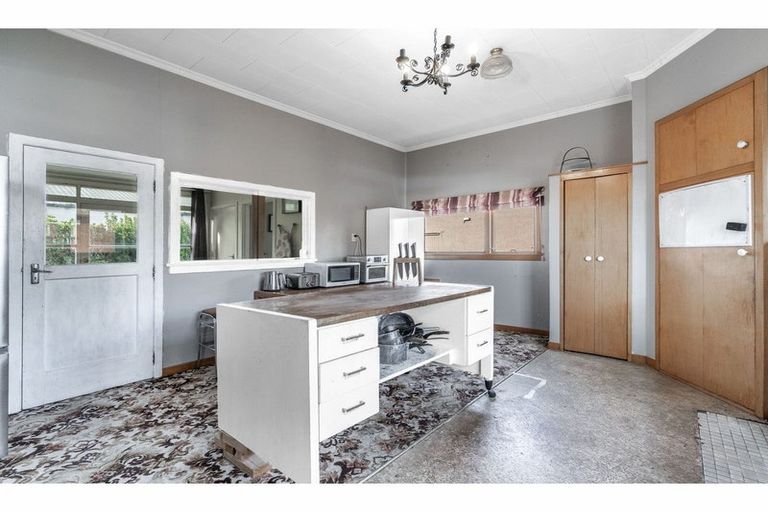 Photo of property in 45 Eye Street, West Invercargill, Invercargill, 9810