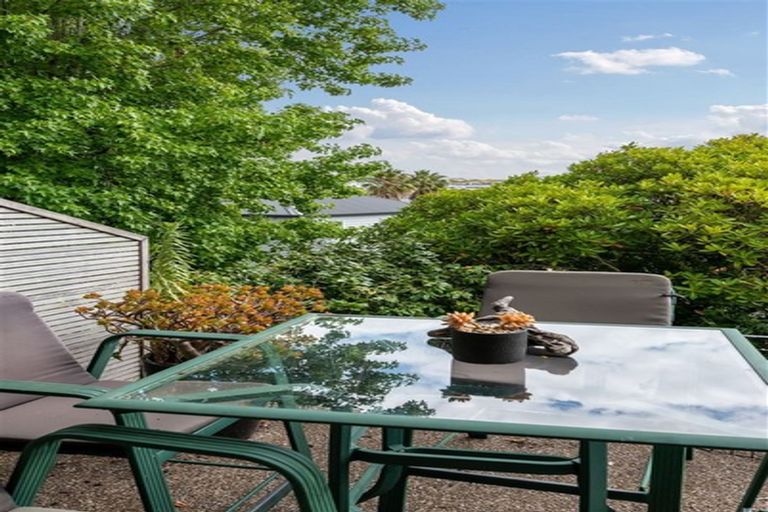 Photo of property in 59 Drake Street, Howick, Auckland, 2014