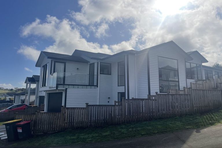 Photo of property in 18 Takurua Terrace, Orewa, 0931