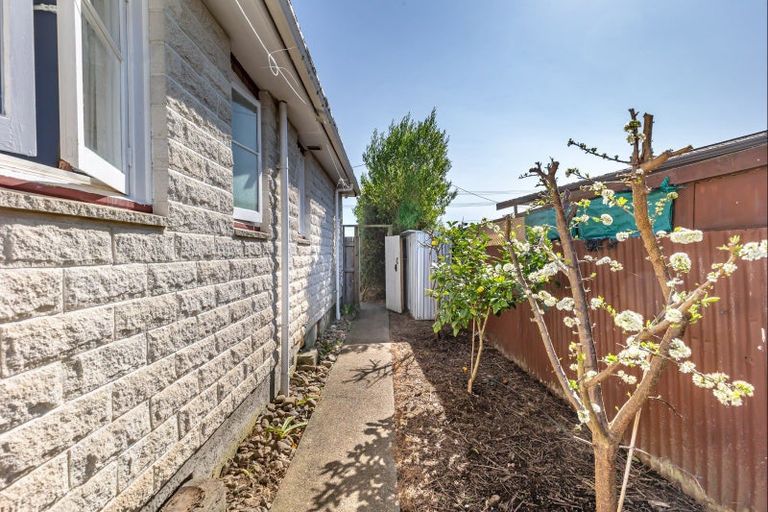 Photo of property in 150 Bartholomew Road, Levin, 5510