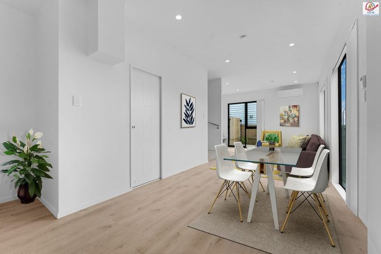 Photo of property in 26a Cape Road, Mangere, Auckland, 2022